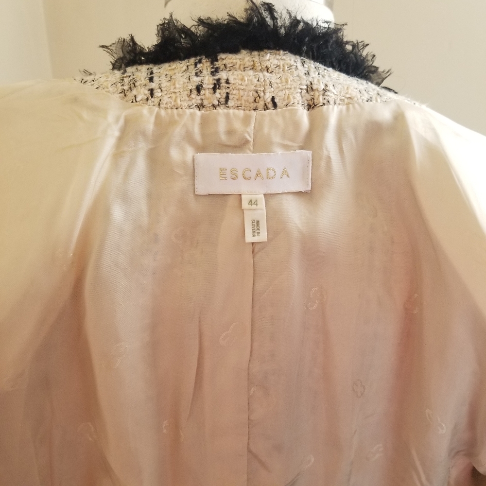 Vintage Escada Tweed Suit Set, silk fringe - Picture 3 of 3